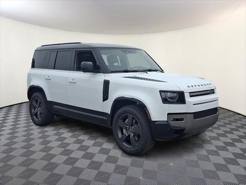 2025 Land Rover Defender 110 P400 X-Dynamic SE
