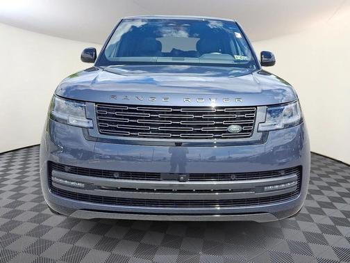 2025 Land Rover Range Rover P530 SE 7 Seat