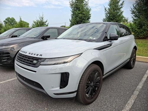 2025 Land Rover Range Rover Evoque Core S