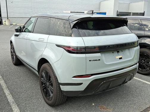 2025 Land Rover Range Rover Evoque Core S