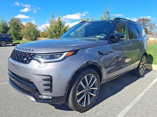 2025 Land Rover Discovery P300 Dynamic SE