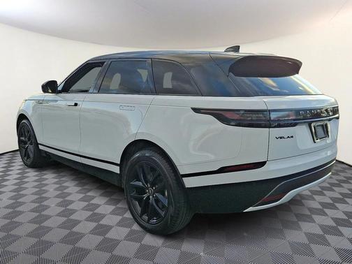 2026 Land Rover Range Rover Velar P250 SE R-Dynamic