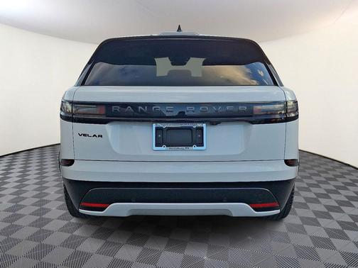2026 Land Rover Range Rover Velar P250 SE R-Dynamic