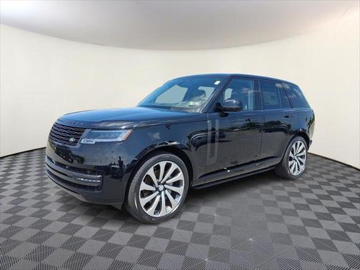 2025 Land Rover Range Rover P400 SE