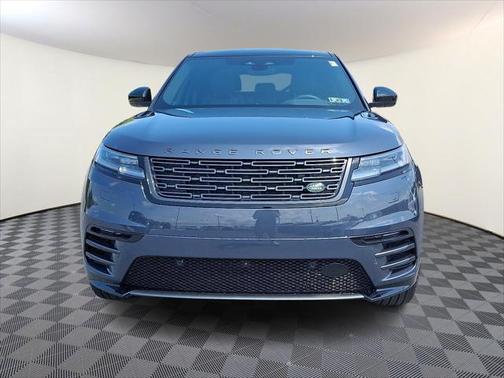 2026 Land Rover Range Rover Velar P250 SE R-Dynamic