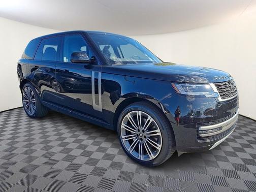 2025 Land Rover Range Rover P400 SE