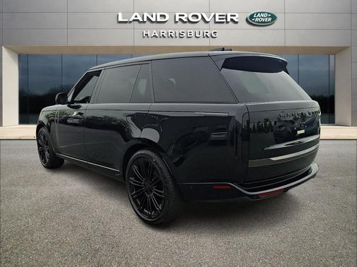 Santorini Black 2026 Land Rover Range Rover P615 SV