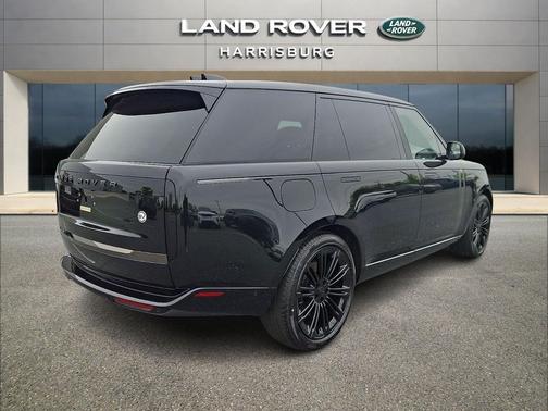 Santorini Black 2026 Land Rover Range Rover P615 SV
