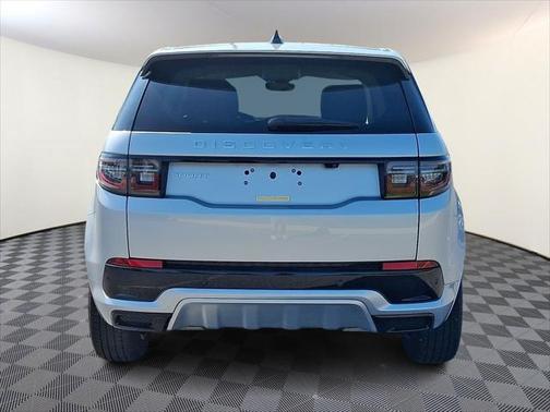 2025 Land Rover Discovery Sport S