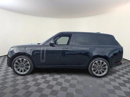 2025 Land Rover Range Rover P530 SE
