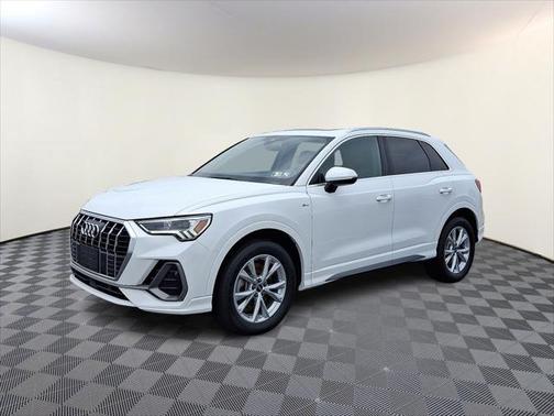 2023 Audi Q3 S line Premium