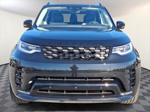 2025 Land Rover Discovery P360 Dynamic SE