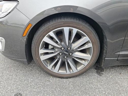 2020 Lincoln MKZ Reserve