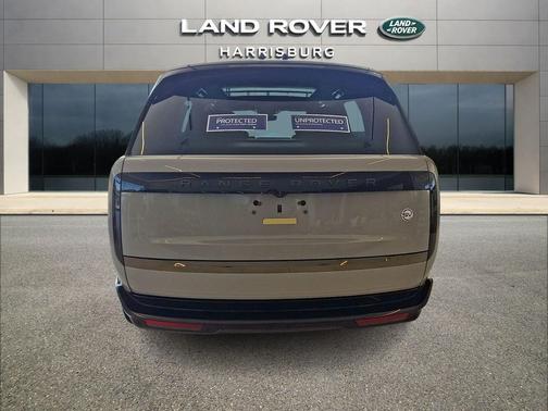 Borasco Grey 2026 Land Rover Range Rover P615 SV