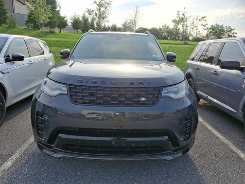 2024 Land Rover Discovery P300 Dynamic SE
