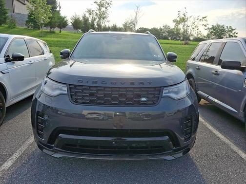 2024 Land Rover Discovery P300 Dynamic SE
