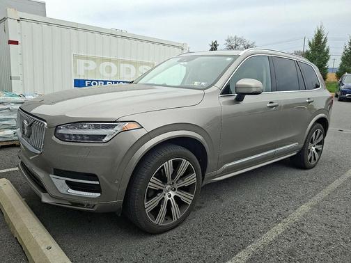 2021 Volvo XC90 T6 Inscription