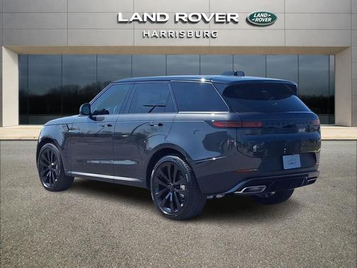 2026 Land Rover Range Rover Sport SE