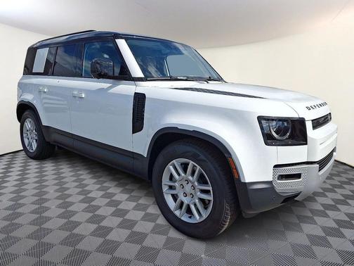 2025 Land Rover Defender 110 P300