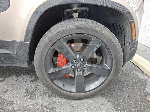 2023 Land Rover Defender 110 X