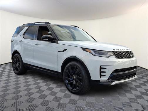 2025 Land Rover Discovery P360 Dynamic SE