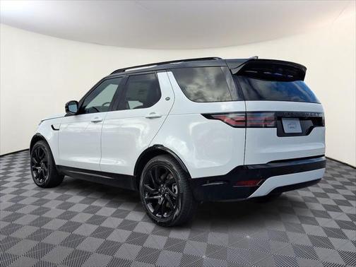 2025 Land Rover Discovery P360 Dynamic SE