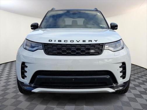2025 Land Rover Discovery P360 Dynamic SE