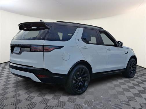 2025 Land Rover Discovery P360 Dynamic SE