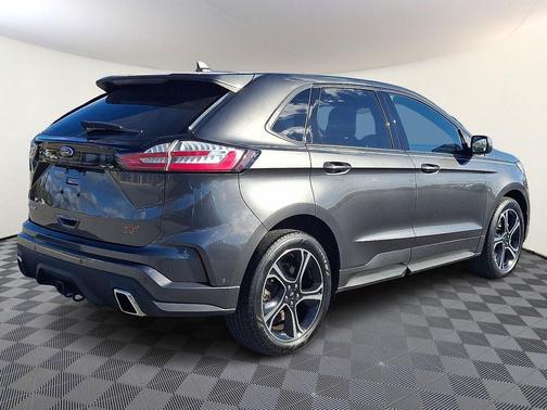 2019 Ford Edge ST