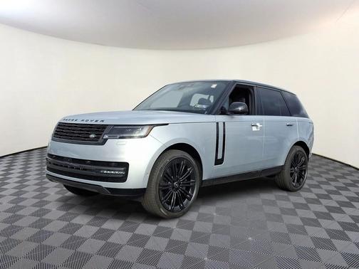 2025 Land Rover Range Rover P530 SE