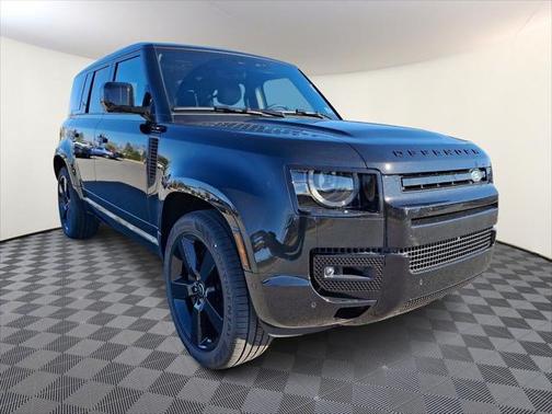 2025 Land Rover Defender 110 P500 X-Dynamic SE