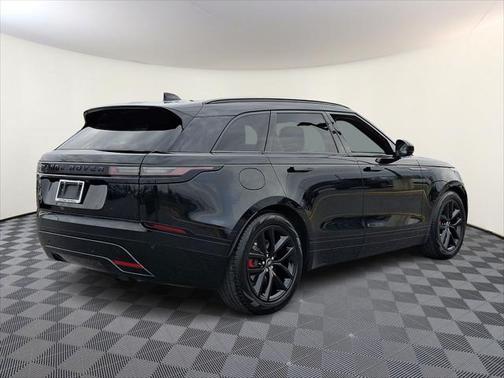 2025 Land Rover Range Rover Velar P250 SE R-Dynamic