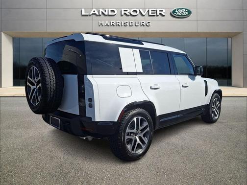 Fuji White 2026 Land Rover Defender P400 X-Dynamic SE