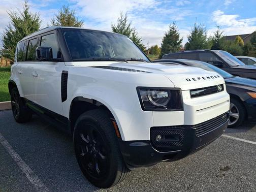 2023 Land Rover Defender 110 X-Dynamic SE
