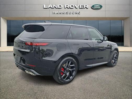 Santorini Black 2026 Land Rover Range Rover Sport SE