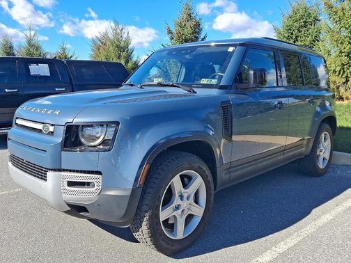 2022 Land Rover Defender 110 SE