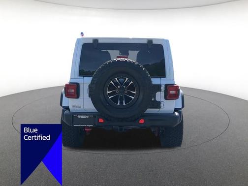 Bright White Clearcoat 2024 Jeep Wrangler RUBICON