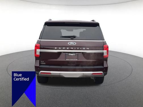 JEWEL RED MET TINTED CC 2024 Ford Expedition XLT