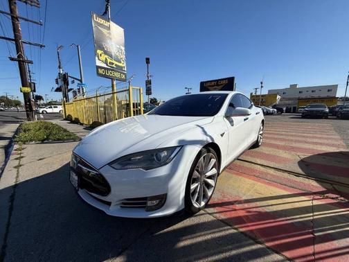 2013 Tesla Model S Performance
