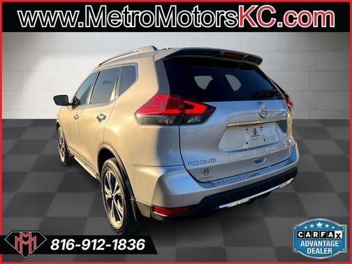 2017 Nissan Rogue SL