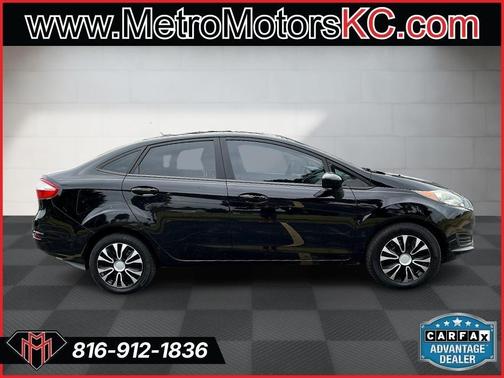 Black 2018 Ford Fiesta SE