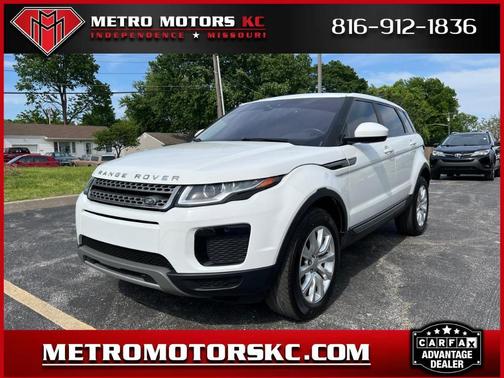 Fuji White 2018 Land Rover Range Rover Evoque SE