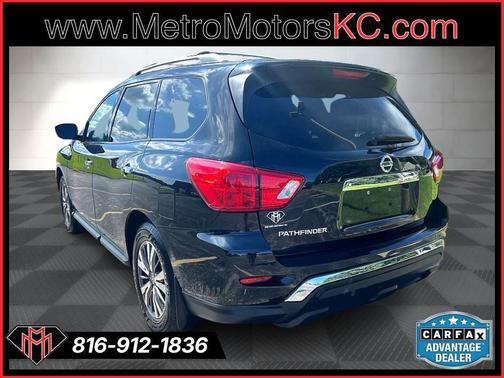 2017 Nissan Pathfinder S