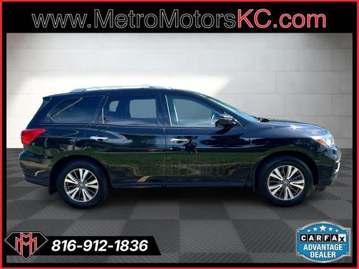2017 Nissan Pathfinder S