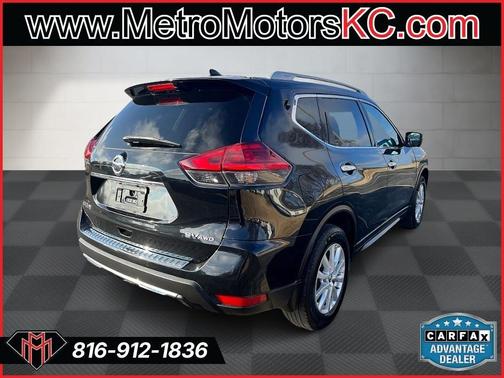 2017 Nissan Rogue SV