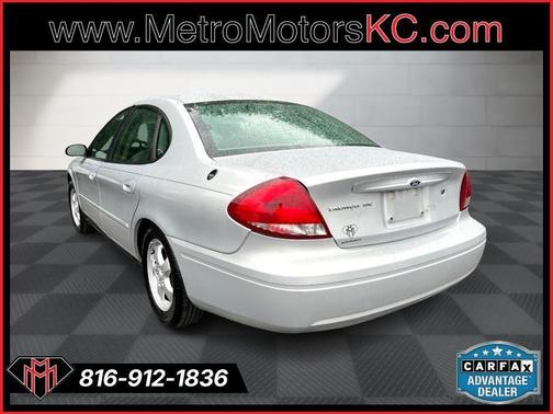 2007 Ford Taurus SE