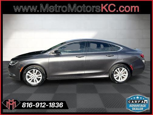 2015 Chrysler 200 Limited