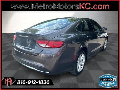 2015 Chrysler 200 Limited