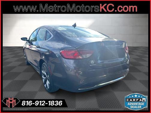 2016 Chrysler 200 Limited