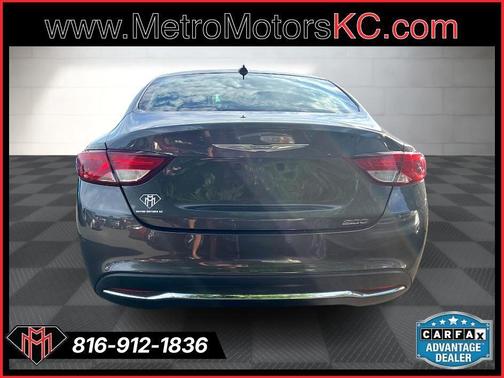 2016 Chrysler 200 Limited